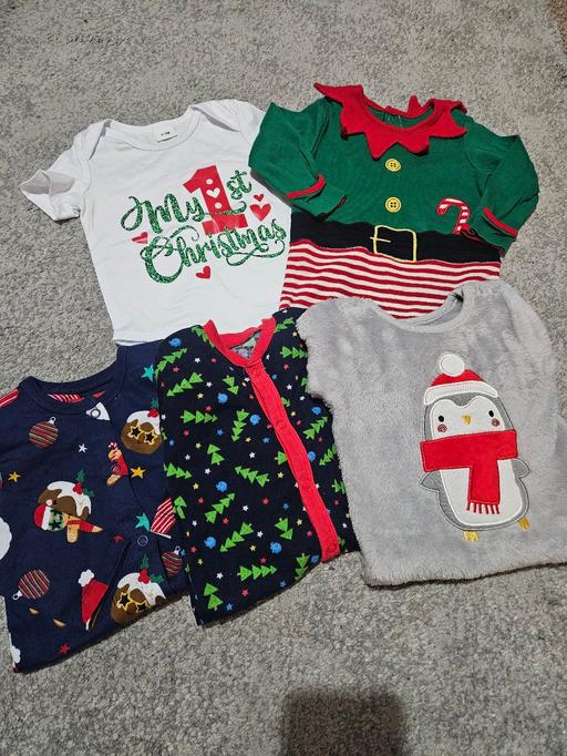 Buy & Sell Weston Point Halton - Photos for 0-3 months Christmas bundle