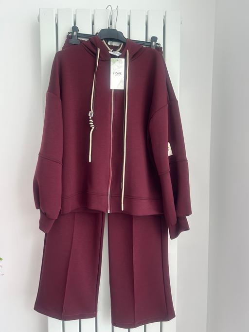 Buy & Sell Erskine Industrial Estate Liverpool - Photos for Ladies tracksuit