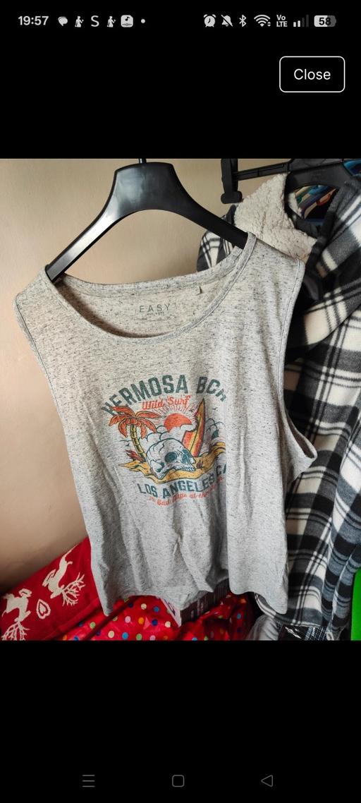 Buy & Sell Ponthenry Carmarthenshire - Wales - Photos for Men's T-shirt