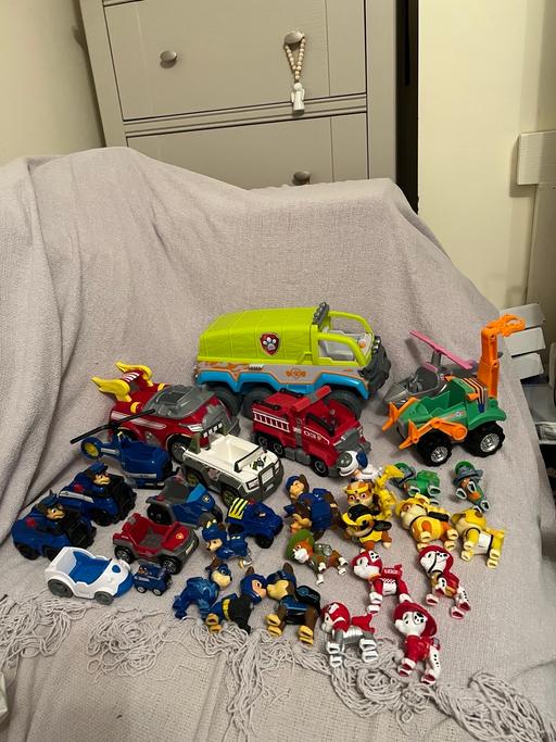 Buy & Sell Hetton-Le-Hole Sunderland - Photos for Large Paw Patrol Bundle