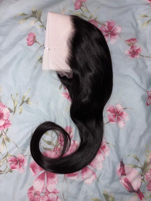 Buy & Sell Surrey Quays South East London - Photos for 13x4, 28inch lace frontal unit!