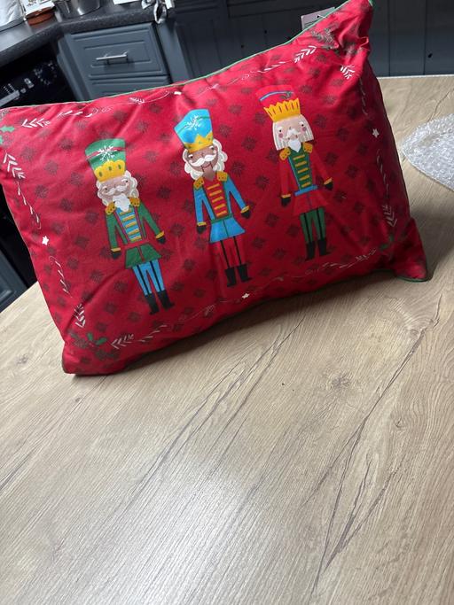 Buy & Sell Duckmanton Chesterfield - Photos for George home Christmas cushion