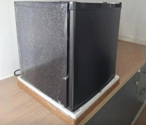 Buy & Sell East Putney Station Wandsworth - Photos for Brand New Mini fridge