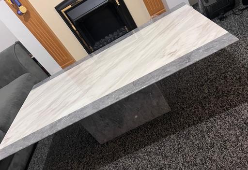 Buy & Sell Tinsley Sheffield - Photos for Dining marble table
