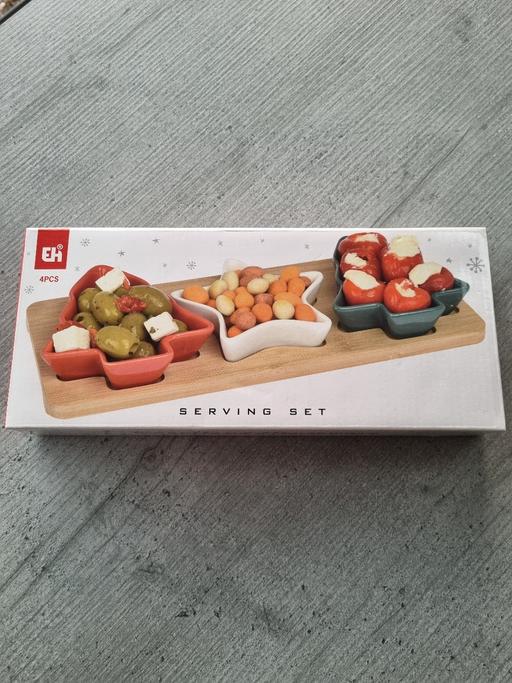 Buy & Sell Wallbrook Dudley - Photos for new xmas serving set