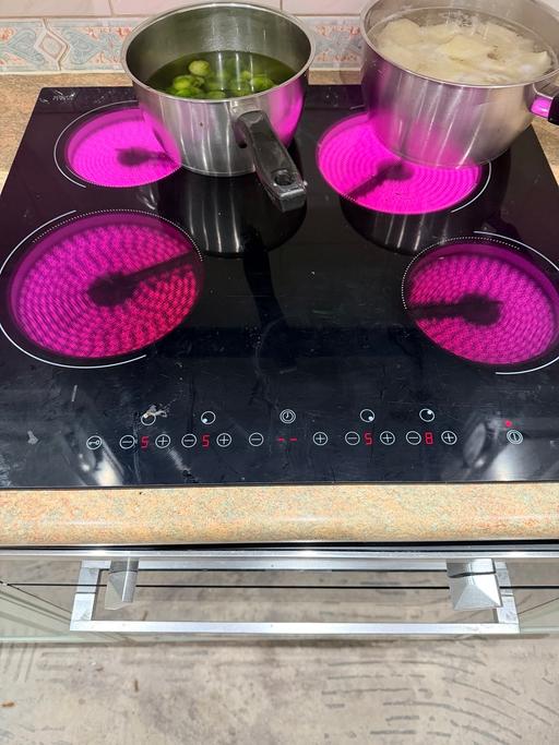 Buy & Sell Clipstone Village Newark and Sherwood - Photos for Electric oven, hob and extraction fan