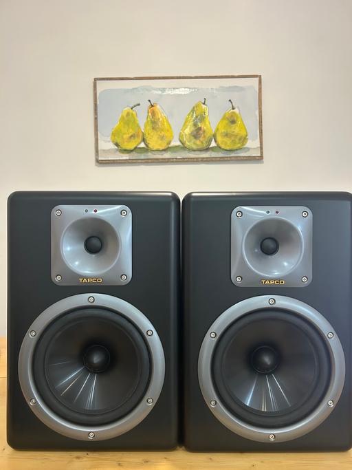 Buy & Sell Castleton Rochdale - Photos for TAPCO studio monitors