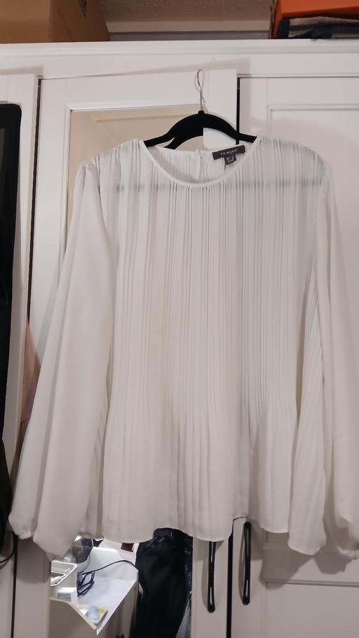 Buy & Sell Harpurhey Manchester - Photos for womens tops