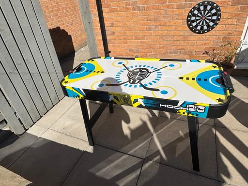 Buy & Sell Buttershaw Bradford - Photos for Air hockey table