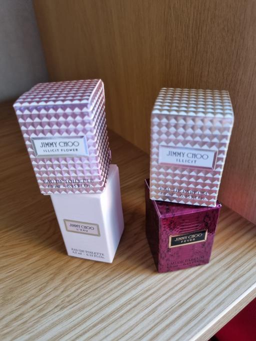 Buy & Sell Grangemouth Falkirk - Photos for perfume