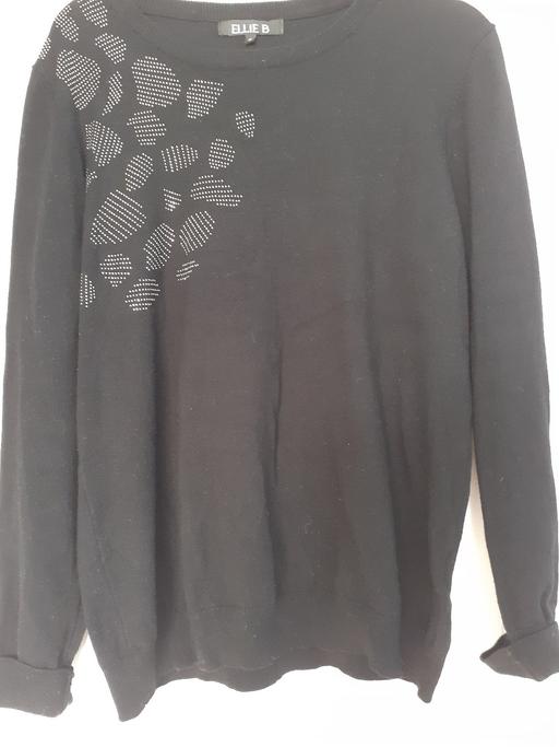 Buy & Sell Rowley Village Sandwell - Photos for jumper