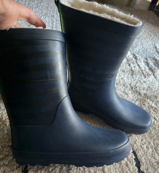 Buy & Sell Weoley Castle Birmingham - Photos for NEW size 2 M&S boys Wellies