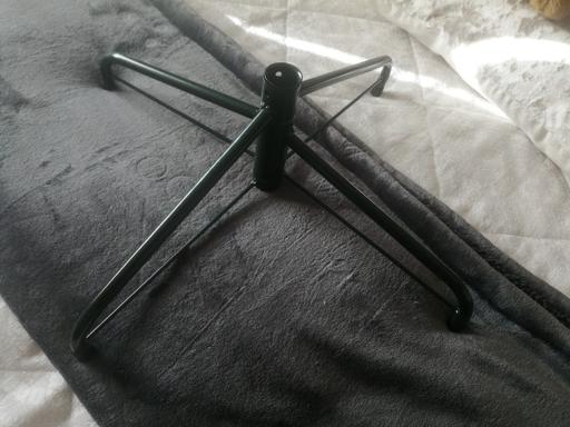 Buy & Sell Heath Town Wolverhampton - Photos for New green metal Xmas tree stand