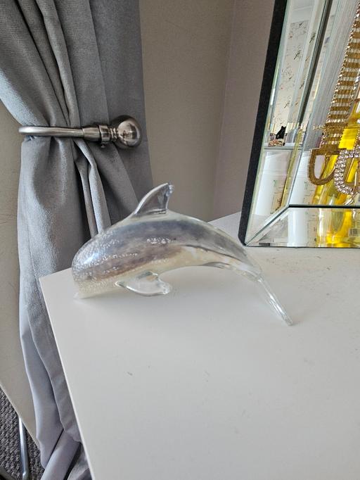 Buy & Sell Newton Doncaster - Photos for Shimmer dolphin glass ornament.