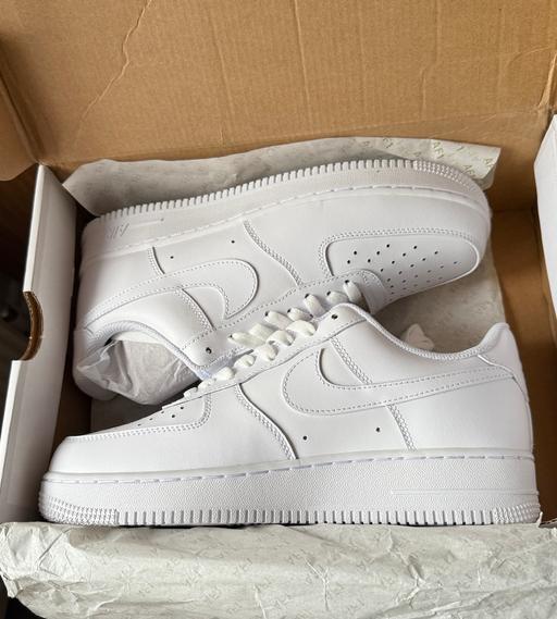 Buy & Sell Poplar East London - Photos for Airforce 1 White Size 6