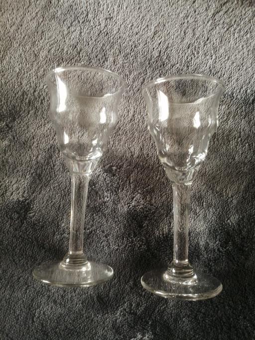 Buy & Sell Heath Town Wolverhampton - Photos for two small sculptured sherry glasses