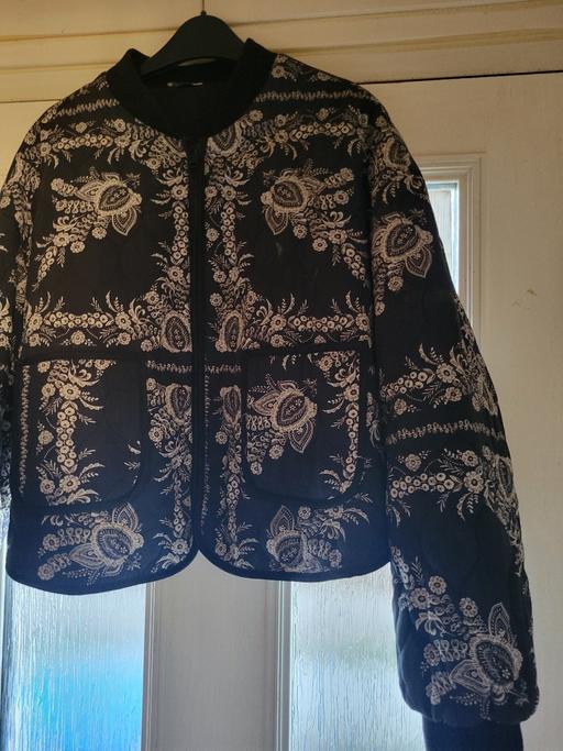 Buy & Sell Dudley Town Centre Dudley - Photos for Bomber style jacket. Navy and blue only worn