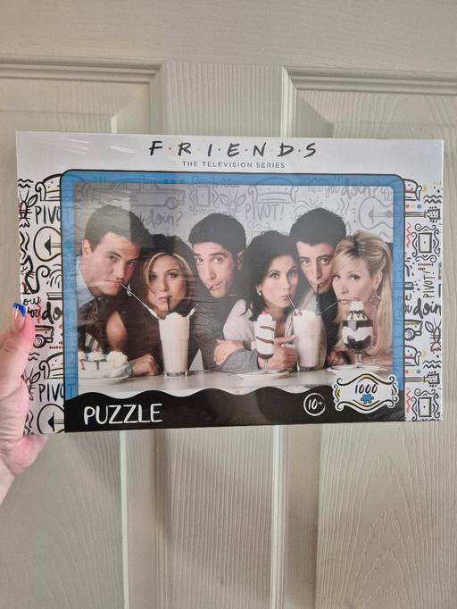 Buy & Sell Crumpsall Manchester - Photos for new Friends The TV Show 1000pc Jigsaw