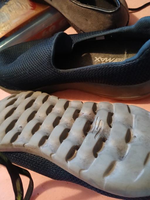 Buy & Sell Netherton Dudley - Photos for man's shoes wire few times