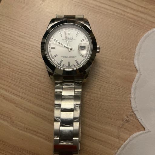 Buy & Sell Moreton-on-Lugg County of Herefordshire - Photos for Men’s dress watch