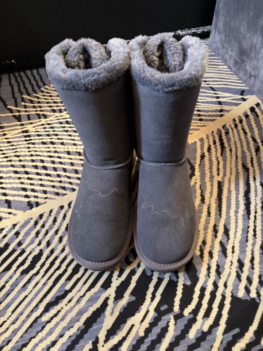 Buy & Sell Marple Stockport - Photos for Fake Uggs worn once