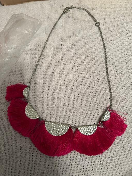 Buy & Sell Hetton-Le-Hole Sunderland - Photos for Necklace From Top Shop ( New )