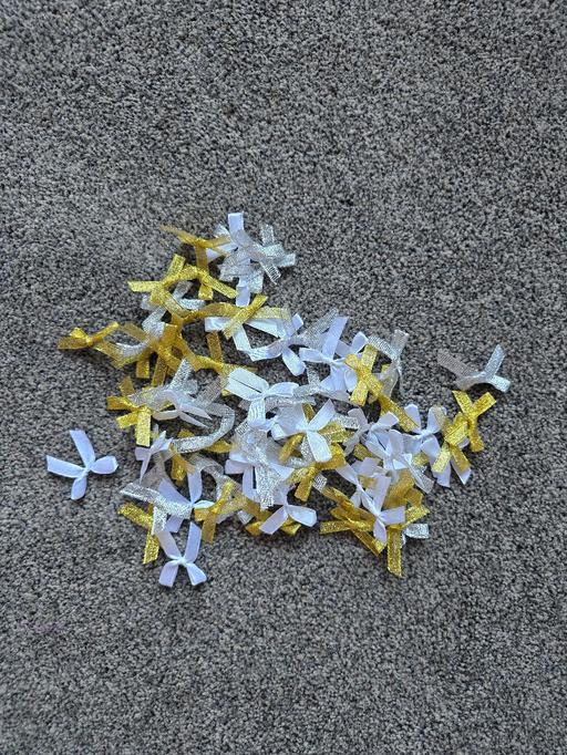 Buy & Sell Rowley Regis Sandwell - Photos for gold/silver bows for crafting