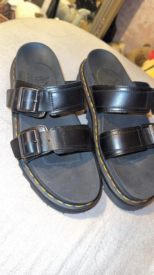 Buy & Sell Dukinfield Tameside - Photos for Doc Martens Sliders