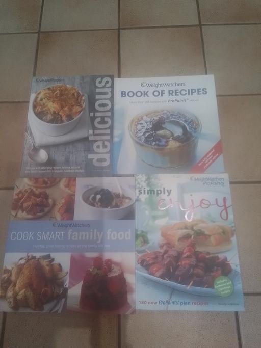Buy & Sell Aldridge Walsall - Photos for FOUR BRAND NEW WEIGHT WATCHERS RECIPE BOOK