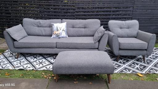 Buy & Sell Wednesfield Wolverhampton - Photos for Grey DFS French Connection Sofas..4&1🎄🎄