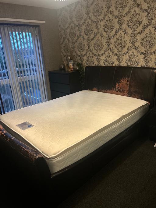 Buy & Sell Shadsworth Business Park Blackburn with Darwen - Photos for King size bed frame leather