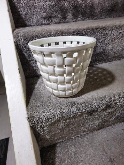 Buy & Sell Cranford Hounslow - Photos for ceramic vase