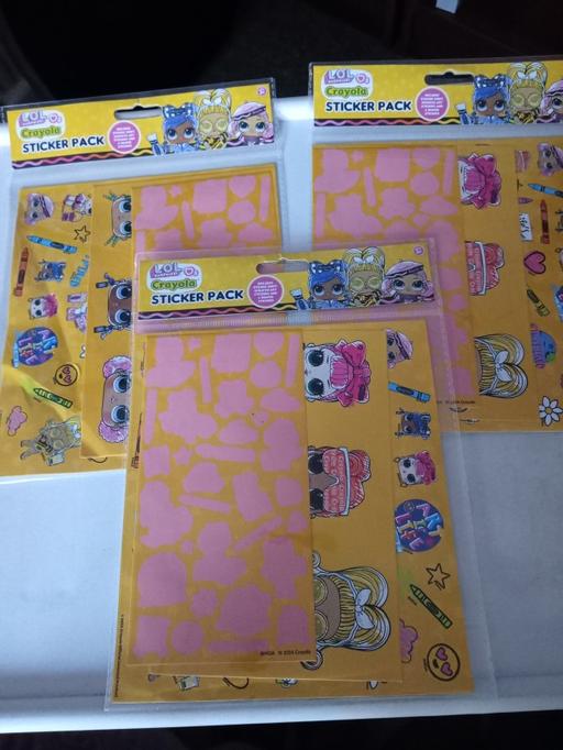 training Horncastle East Lindsey - Photos for LOL SURPRISE STICKER SETS