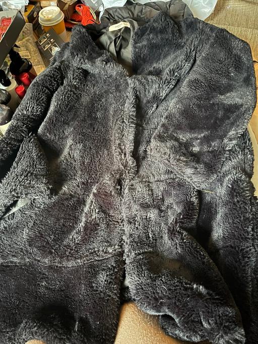 Buy & Sell Wednesfield Wolverhampton - Photos for New large faux fur coat mid thigh length