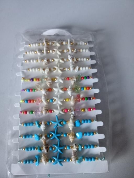 Buy & Sell Horncastle East Lindsey - Photos for new carded pack of seashell bracelets