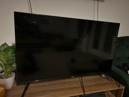 Buy & Sell Stoke Mandeville Buckinghamshire - Photos for 40inch JVC Smart tv