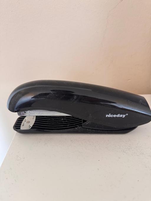 Buy & Sell Lenton Nottingham - Photos for Niceday Black Stapler – With Free Staples