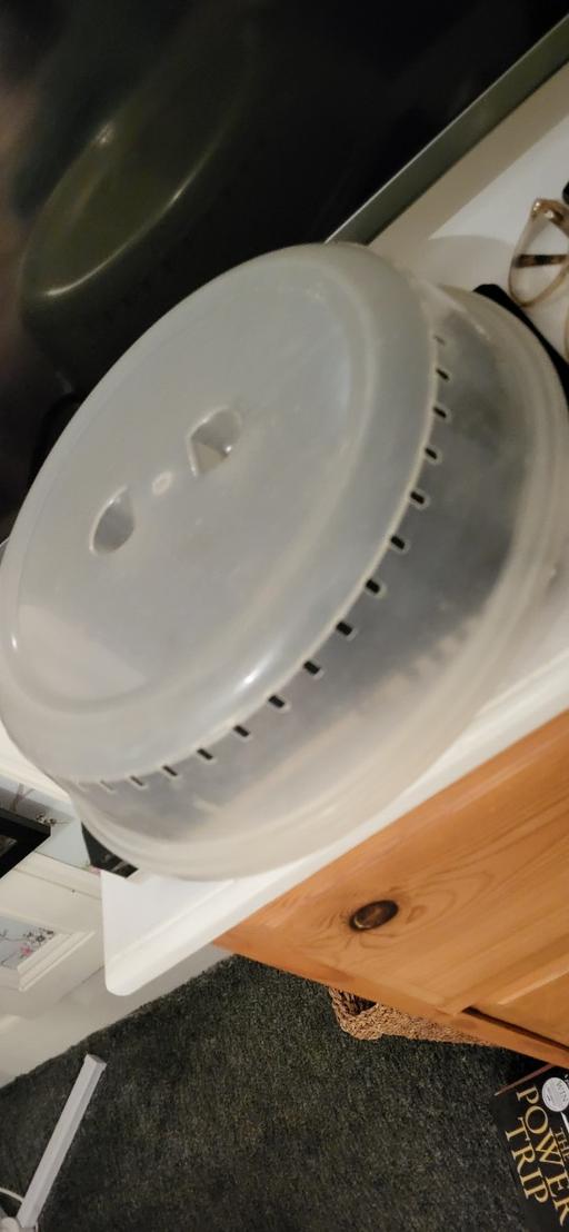 Buy & Sell Radcliffe Bury - Photos for microwave plate cover