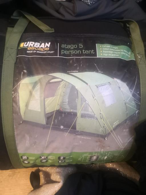 Buy & Sell Harpurhey Manchester - Photos for 5 man tent