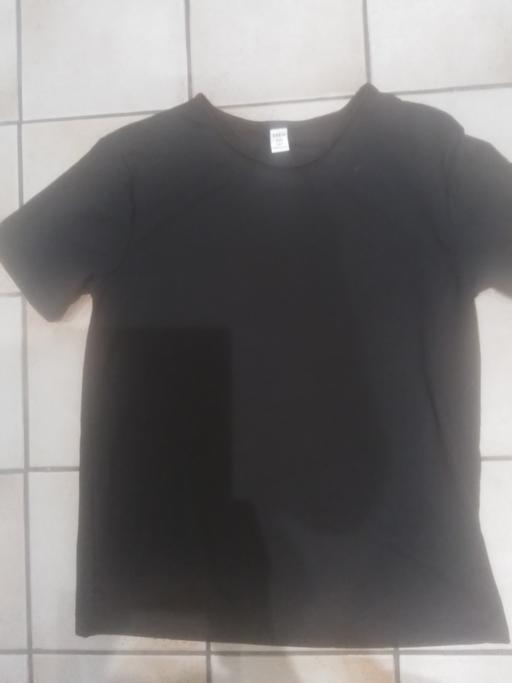 Buy & Sell Aldridge Walsall - Photos for BOYS SHEIN BLACK TEE SHIRT