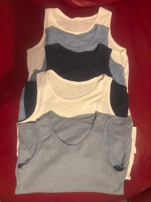 Buy & Sell Erdington Birmingham - Photos for Vests (7-8 yrs)
