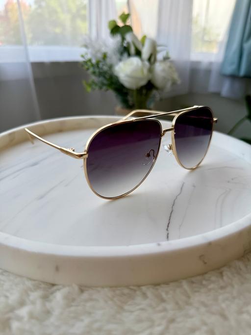 Buy & Sell Streatham Common South West London - Photos for Gold Aviator metal retro sunglasses!