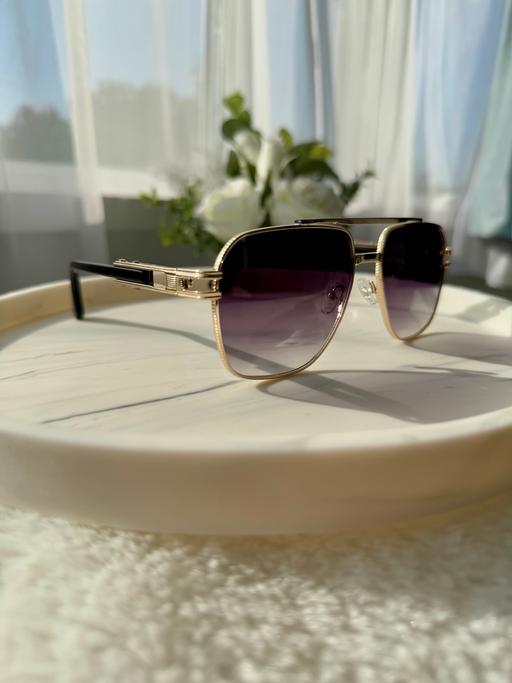 Buy & Sell Streatham Common South West London - Photos for Retro Gold Metal aviator sunglasses! Unisex