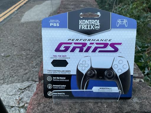 Buy & Sell Rainham Medway - Kent - Photos for KONTROLL FREEK PERFORMANCE GRIPS