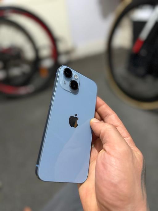 Buy & Sell Upton Park East London - Photos for iPhone 14 - 128GB Sky Blue