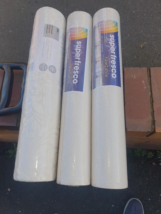 Buy & Sell Pensnett Dudley - Photos for 30 Metres , White Embossed , Paintable, Paper