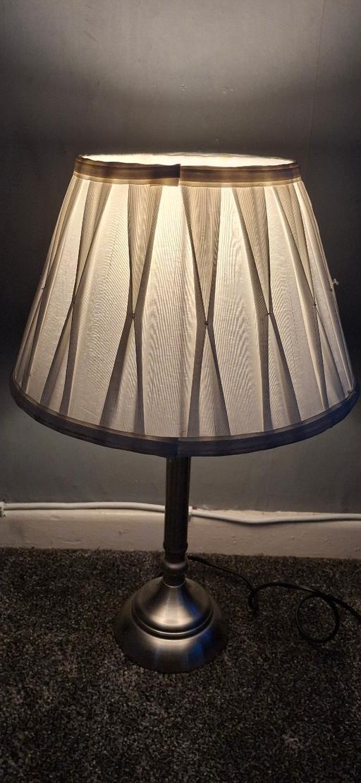 Buy & Sell Dudley Port Sandwell - Photos for Silver & Cream Lamp