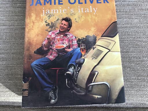 Buy & Sell Essington Wolverhampton - Photos for Jamie Oliver cook book