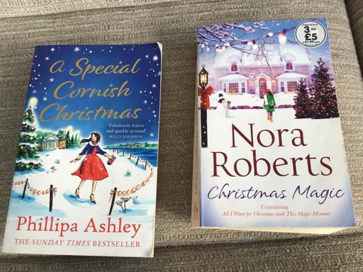 Buy & Sell Essington Wolverhampton - Photos for Two Christmas books