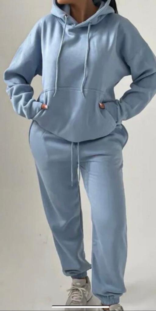 Buy & Sell Lessness Heath South East London - Photos for Blue causal tracksuit